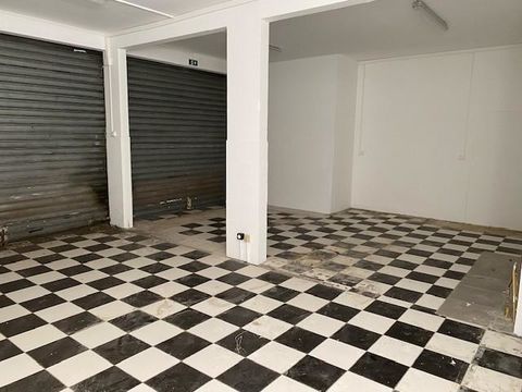 VENTE d'un local commercial de 50 m&sup2; &agrave; Saint-Pierre, ... 132000 97410 Saint-pierre