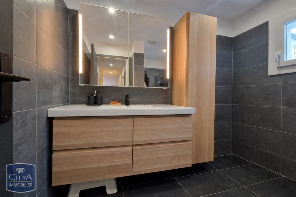 � vendre  Villa Mandelieu-la-Napoule (06210)