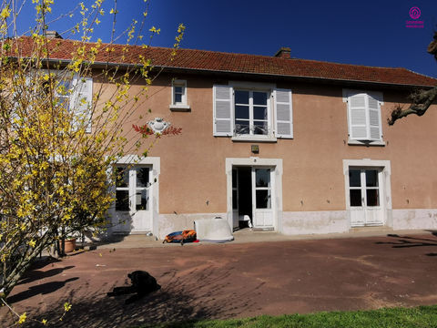 belle  maison 1700m2 de terrain 7 pièces à vendre à Roussillon (38) 485000 Roussillon (38150)