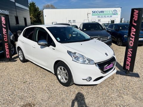 Peugeot 208 1.2 VTI 82 Allure 2014 occasion Saint-Pardoux-du-Breuil 47200