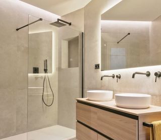  Appartement � vendre 5 pi�ces 130 m�