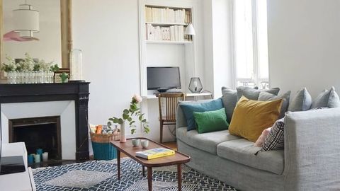   TRAVERSANT / RE2020 / VUE EXCEPTIONNELLE SUR LA VERDURE / POMPE A CHALEUR Appartement - 2 pi�ce(s) - 45 m�