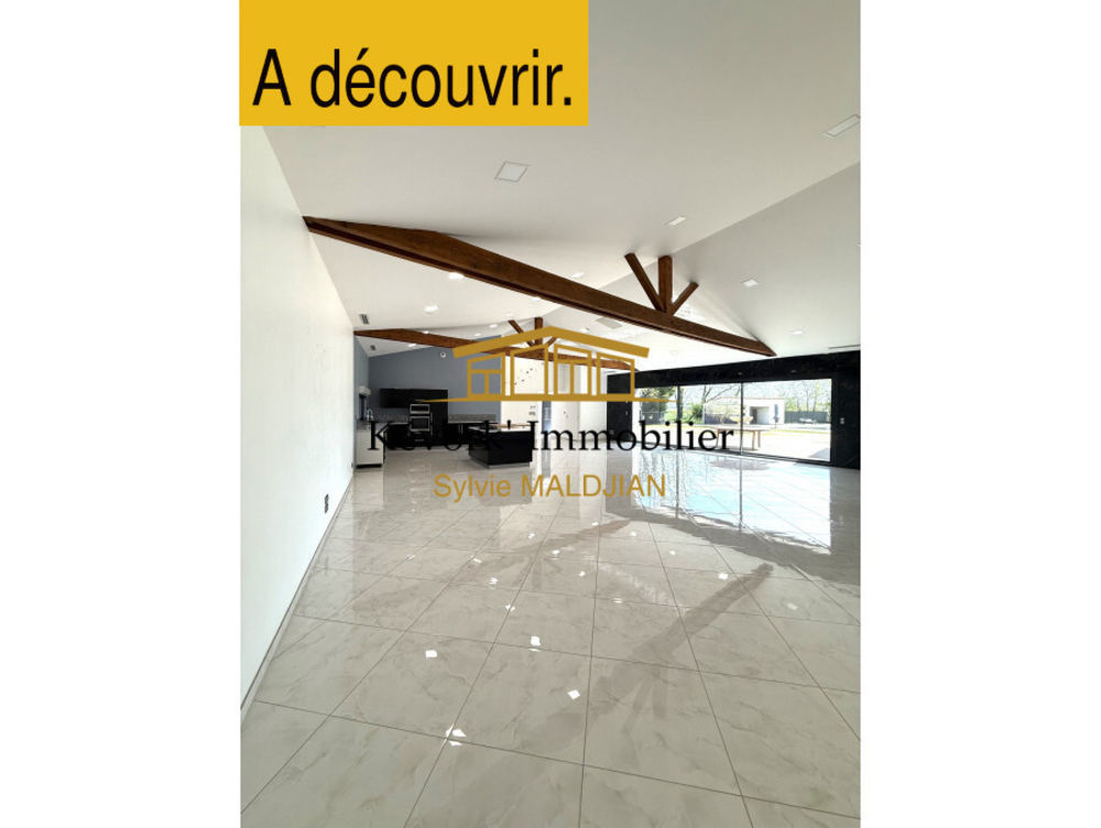 � vendre  Maison Saint-Marcel-l�s-Valence (26320)