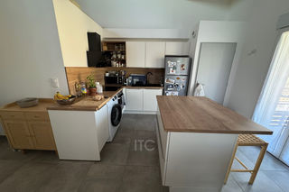  Appartement � vendre 3 pi�ces 75 m�