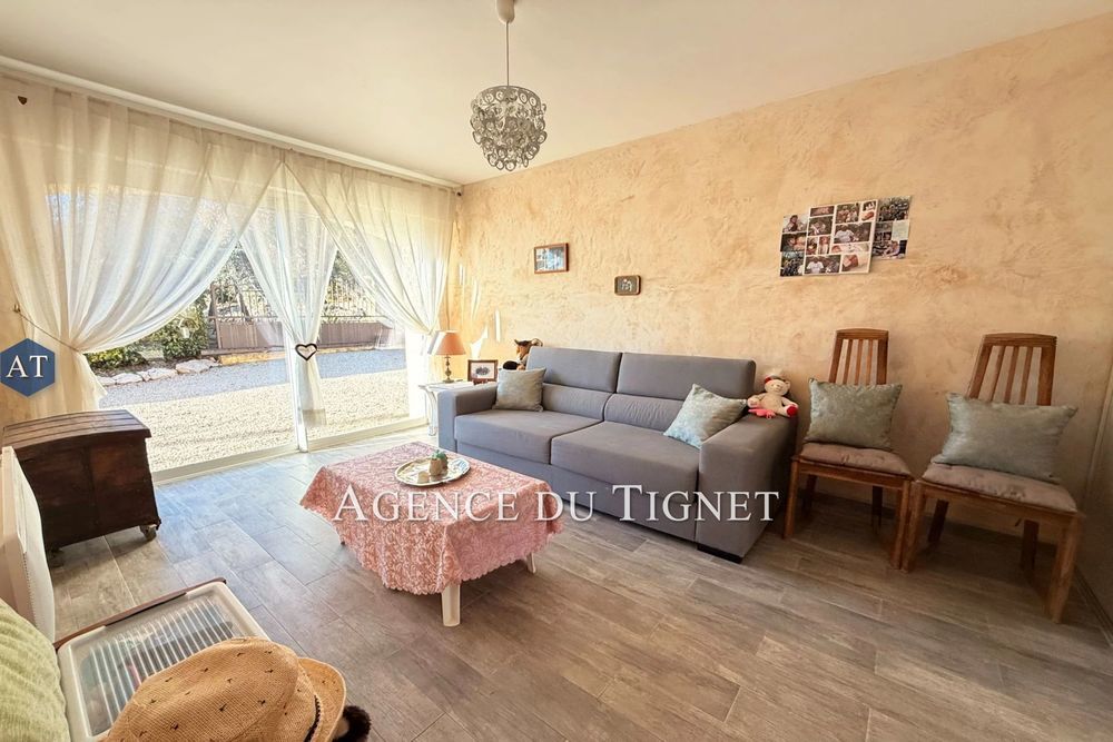 � vendre  Maison Saint-C�zaire-sur-Siagne (06530)