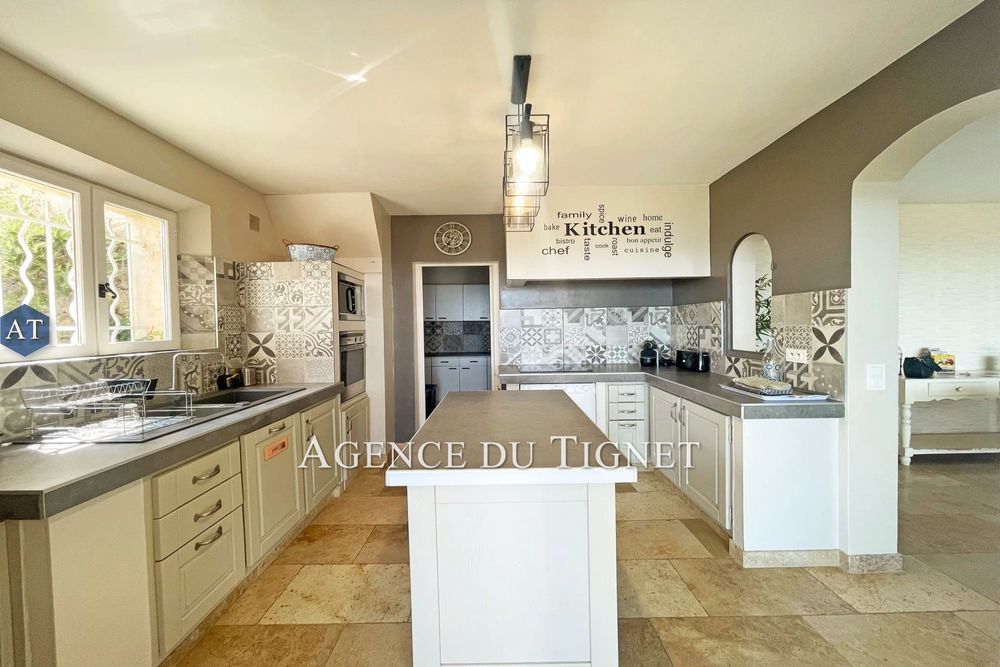 � vendre  Maison Le Tignet (06530)