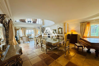  Maison � vendre 14 pi�ces 650 m�