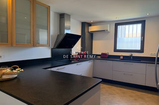  Maison � vendre 5 pi�ces 200 m�