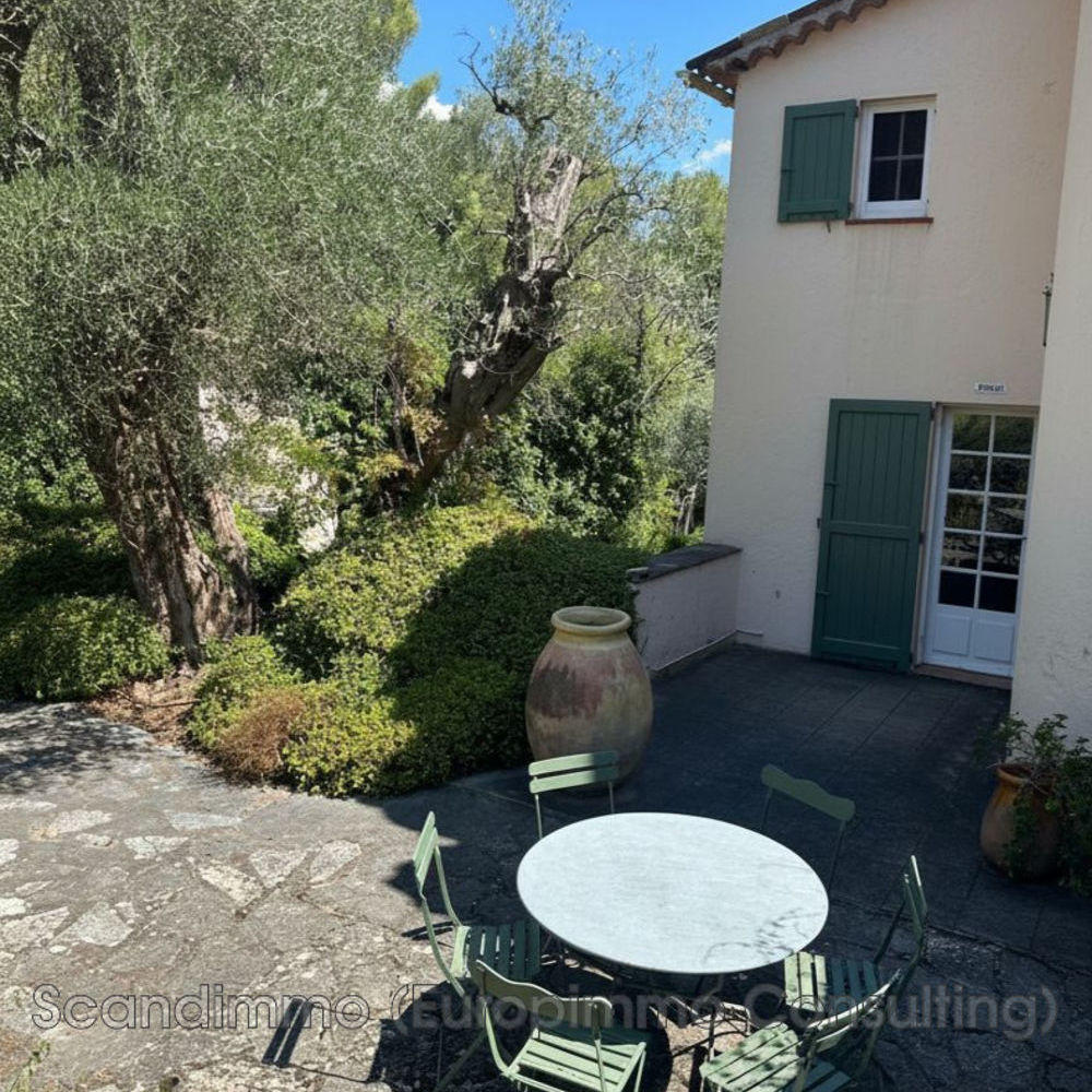 � vendre  Maison Grasse (06130)