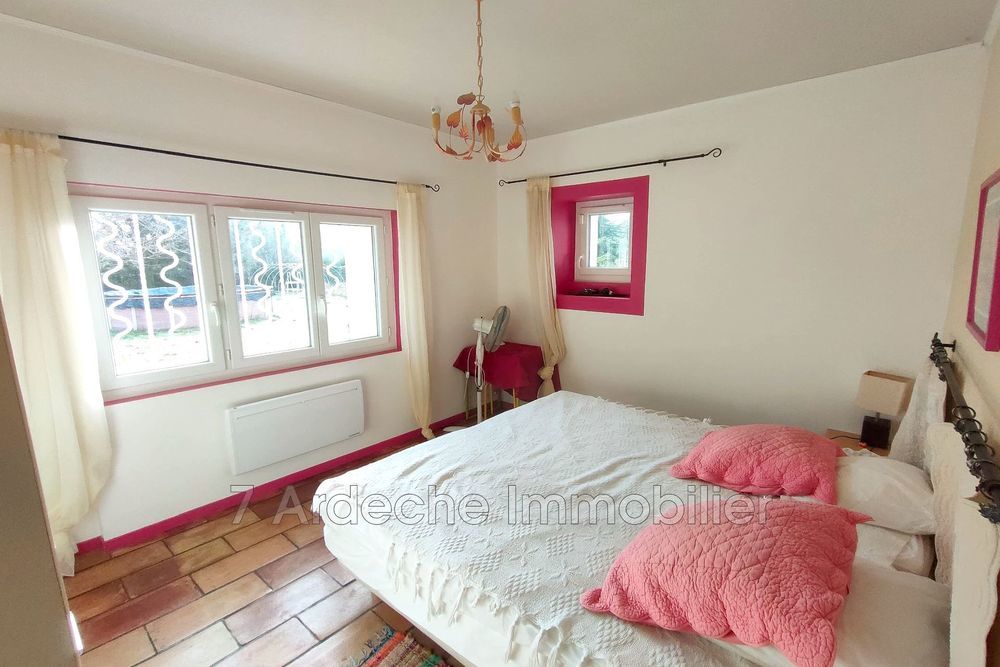 � vendre  Maison Villeneuve-de-Berg (07170)