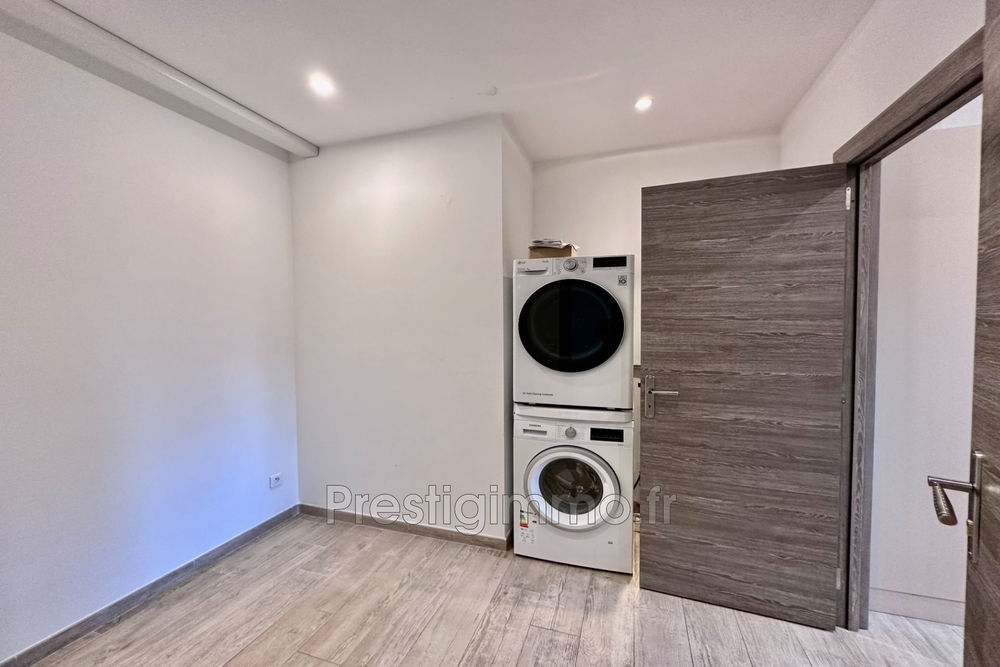 � vendre  Maison Roquefort-les-Pins (06330)