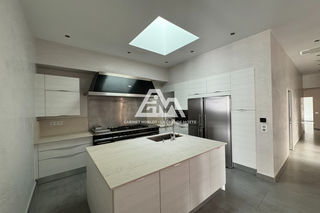  H�tel Particulier � vendre 6 pi�ces 269 m�