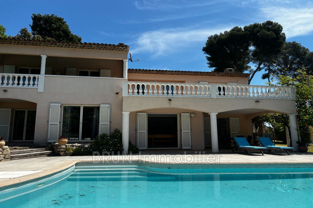 � vendre  Maison Antibes (06600)