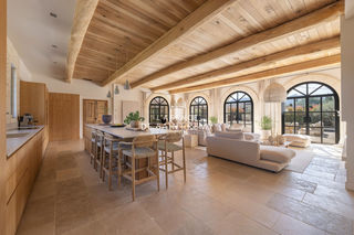  Maison � vendre 9 pi�ces 405 m�