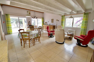  Maison � vendre 8 pi�ces 227 m�