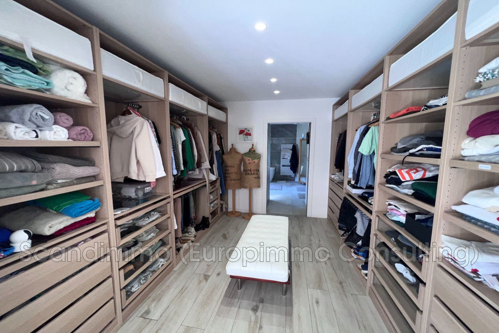 � vendre  Maison Solli�s-Toucas (83210)