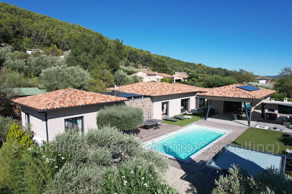 � vendre  Maison Solli�s-Toucas (83210)