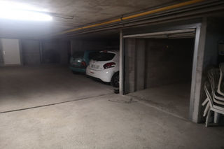  Parking / Garage � vendre 12 m�