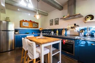  Maison � vendre 13 pi�ces 325 m�