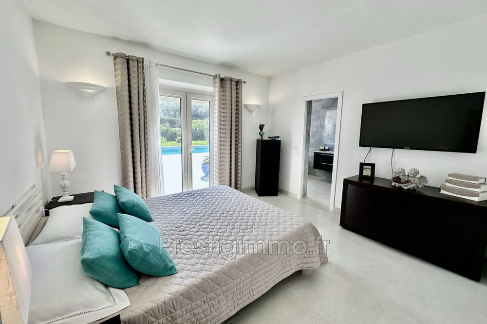 � vendre  Maison Vallauris (06220)