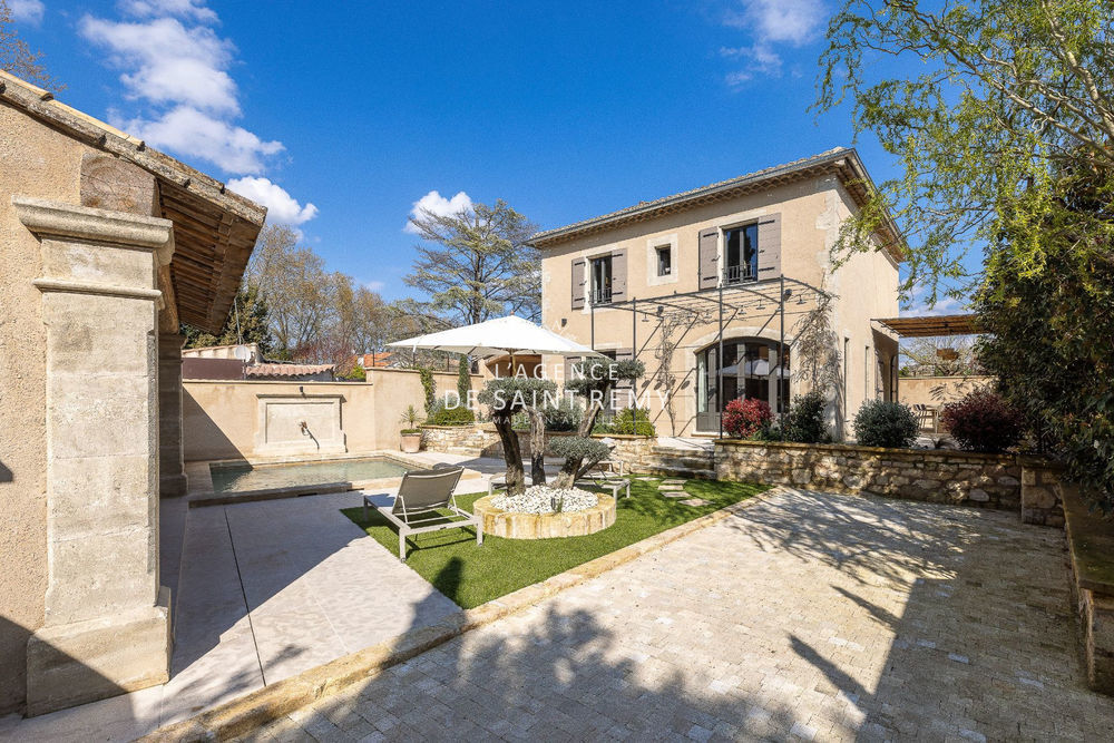 � vendre  Maison Maillane (13910)