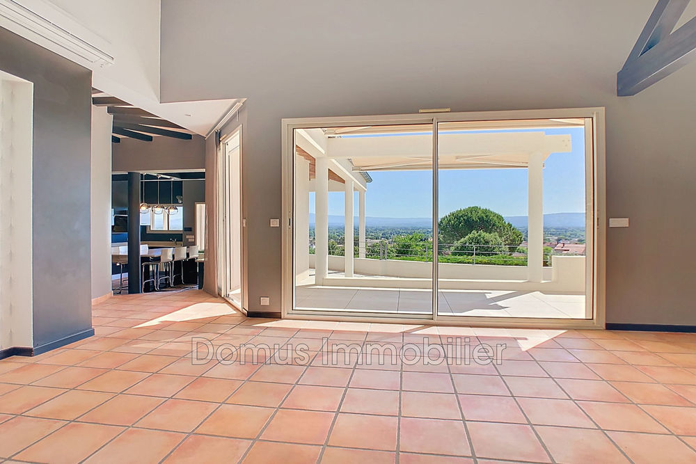 � vendre  Maison Saint-Saturnin-l�s-Avignon (84450)