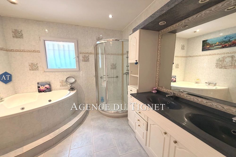 � vendre  Maison Le Tignet (06530)