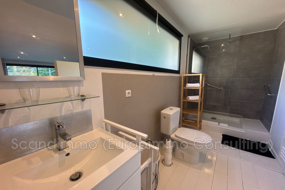 � vendre  Maison Carc�s (83570)