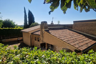  Maison � vendre 4 pi�ces 220 m�