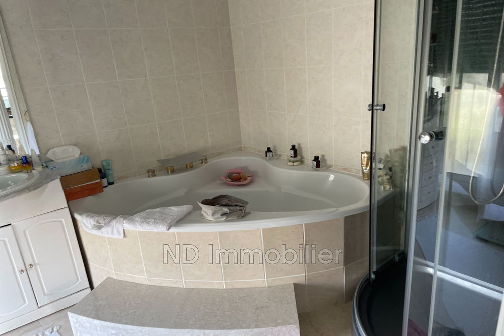 � vendre  Appartement Cannes (06400)