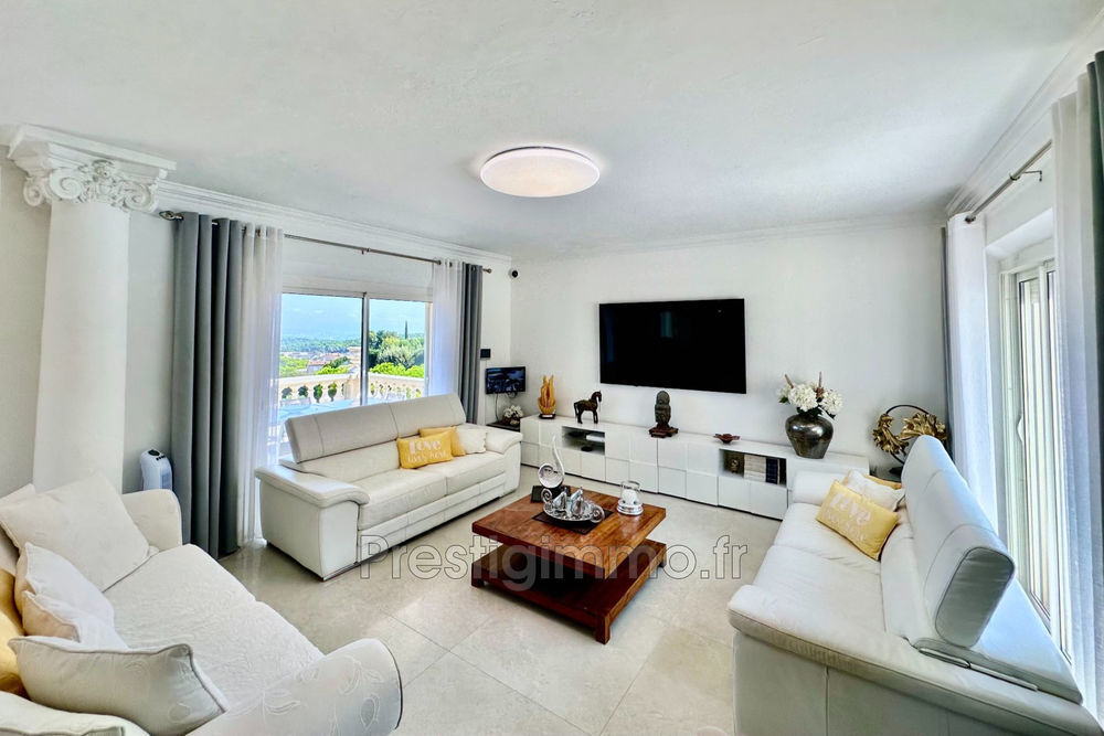 � vendre  Maison Vallauris (06220)