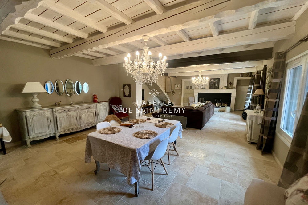 � vendre  Maison Paradou (13520)