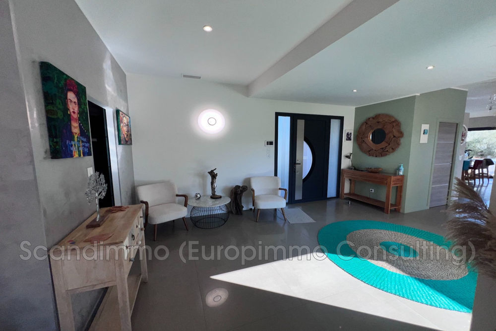 � vendre  Maison Solli�s-Toucas (83210)