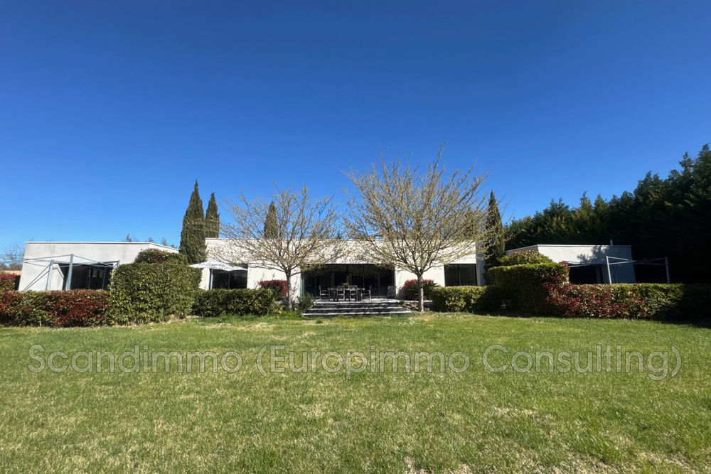 � vendre  Maison Carc�s (83570)