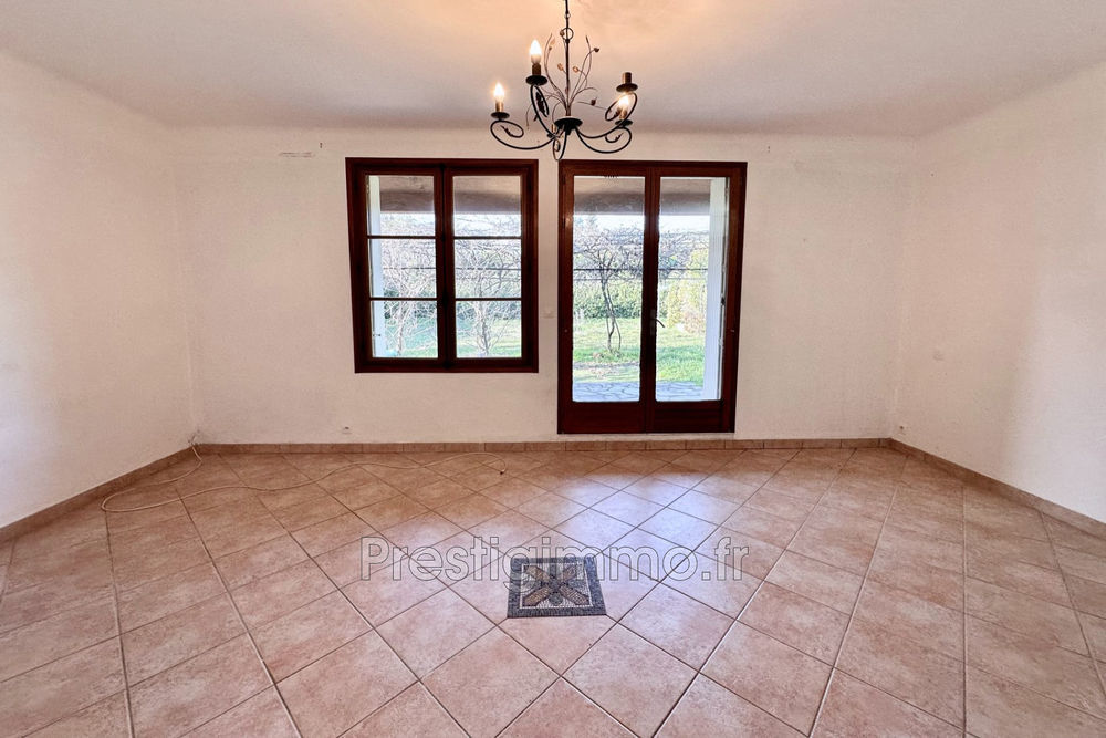 � vendre  Maison Roquefort-les-Pins (06330)