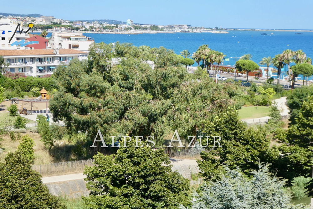 � vendre  Appartement Cagnes-sur-Mer (06800)