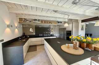  Maison � vendre 2 pi�ces 198 m�