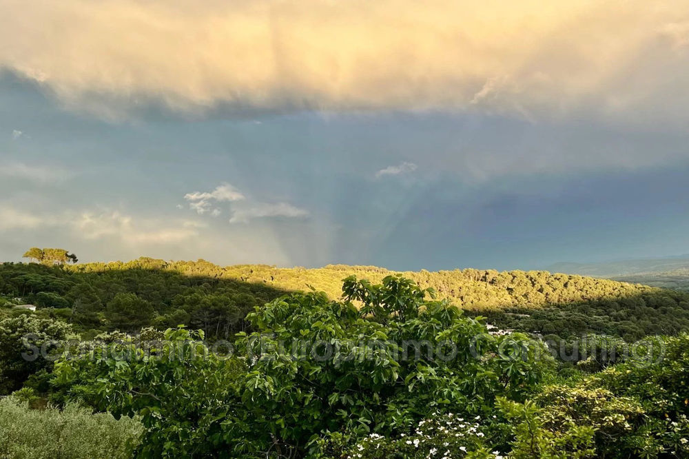 � vendre  Maison Cotignac (83570)