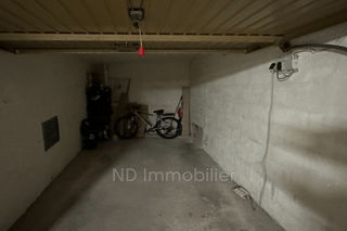  Parking / Garage � vendre 