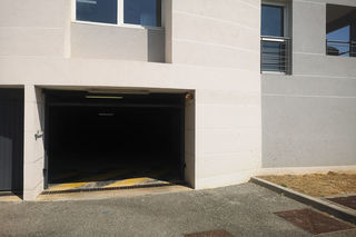  Parking / Garage � vendre 12 m�