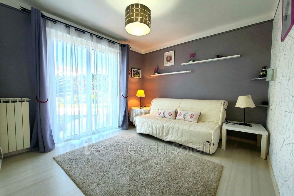 � vendre  Maison Cuers (83390)