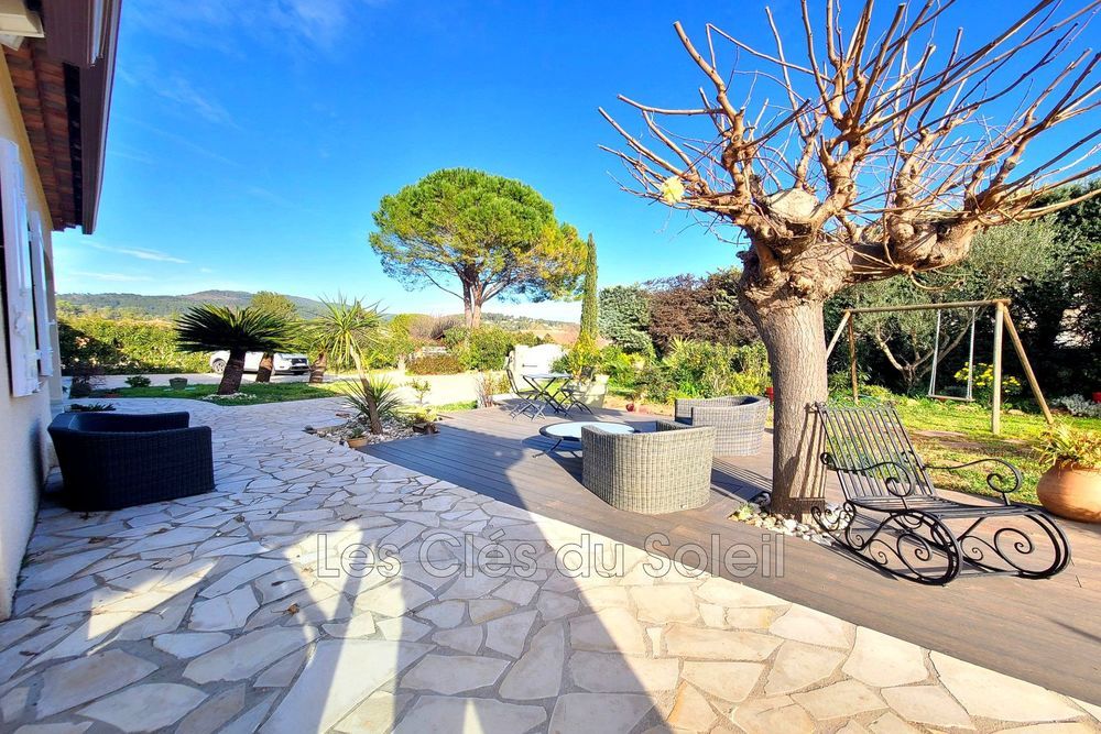 � vendre  Maison Cuers (83390)