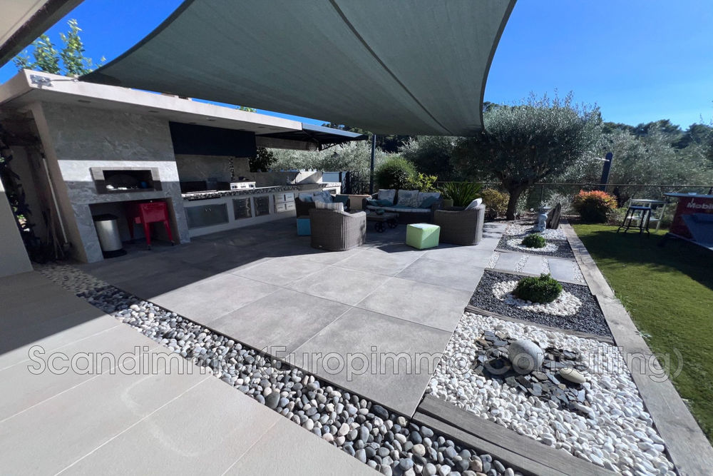 � vendre  Maison Solli�s-Toucas (83210)