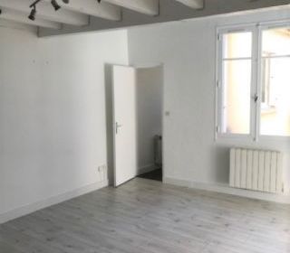  Appartement � louer 3 pi�ces 60 m� Bordeaux