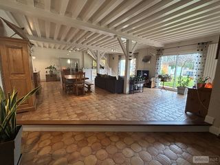  Maison � vendre 9 pi�ces 332 m�