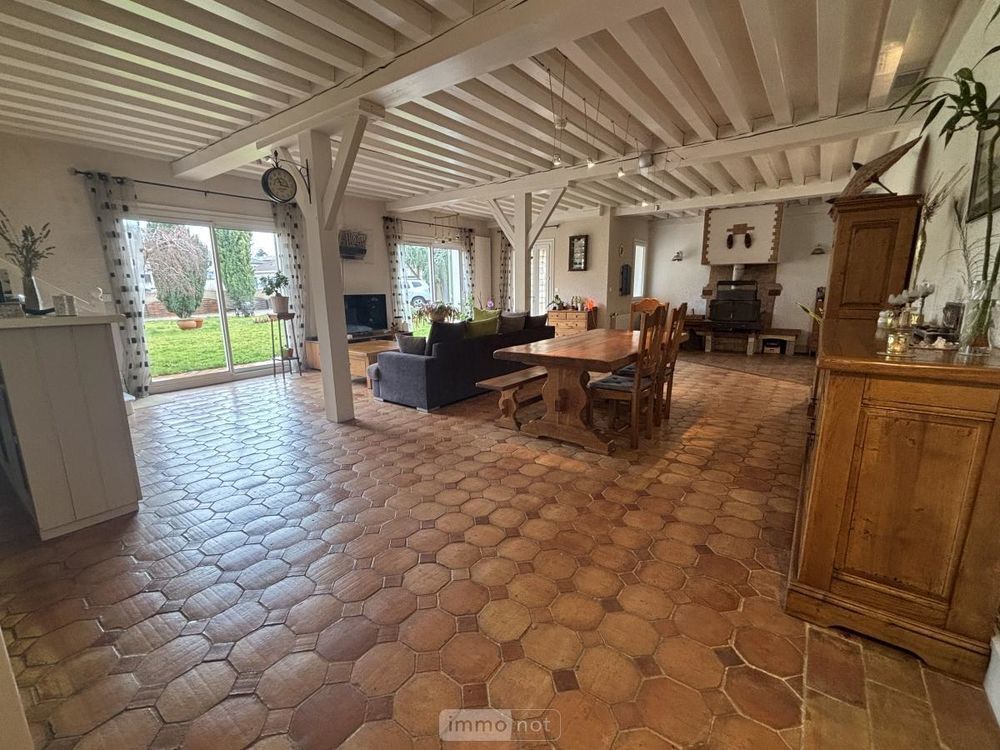 � vendre  Maison Toussieux (01600)