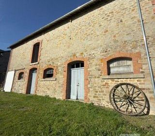  Propri�t�/ch�teau � vendre 12 pi�ces 339 m�