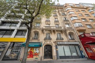  Immeuble � vendre 4 pi�ces 82 m�