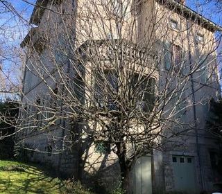  Maison � vendre 13 pi�ces 360 m�