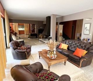  Maison � vendre 6 pi�ces 231 m�